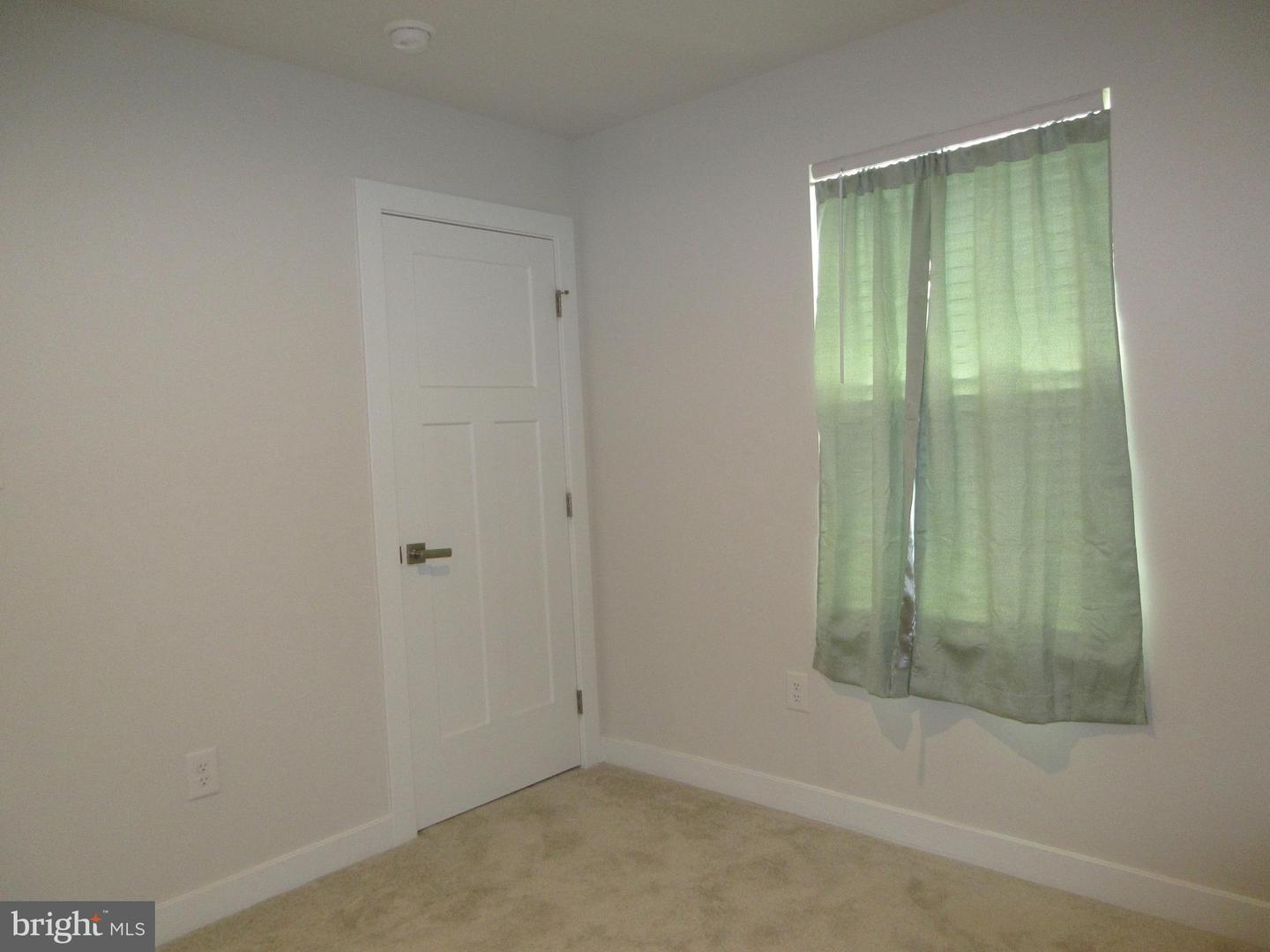 383 Windflower Dr Property Photo 7