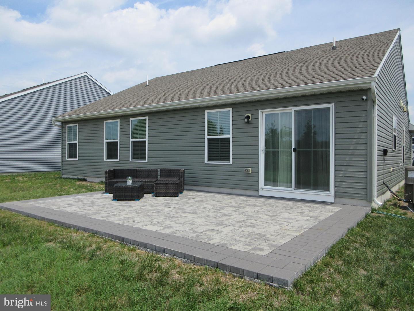 383 Windflower Dr Property Photo 14