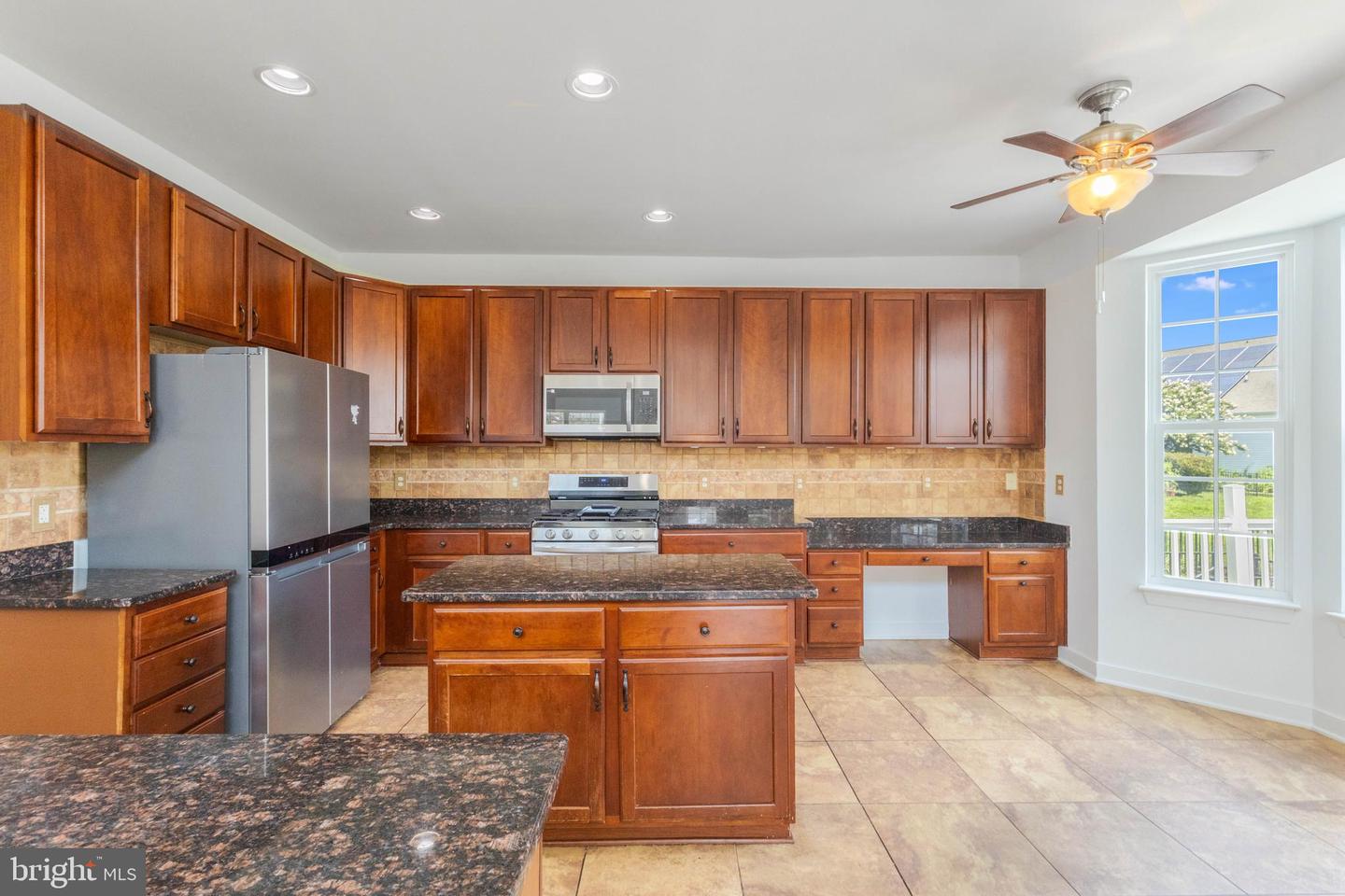 29435 Glenwood Dr Property Photo 14