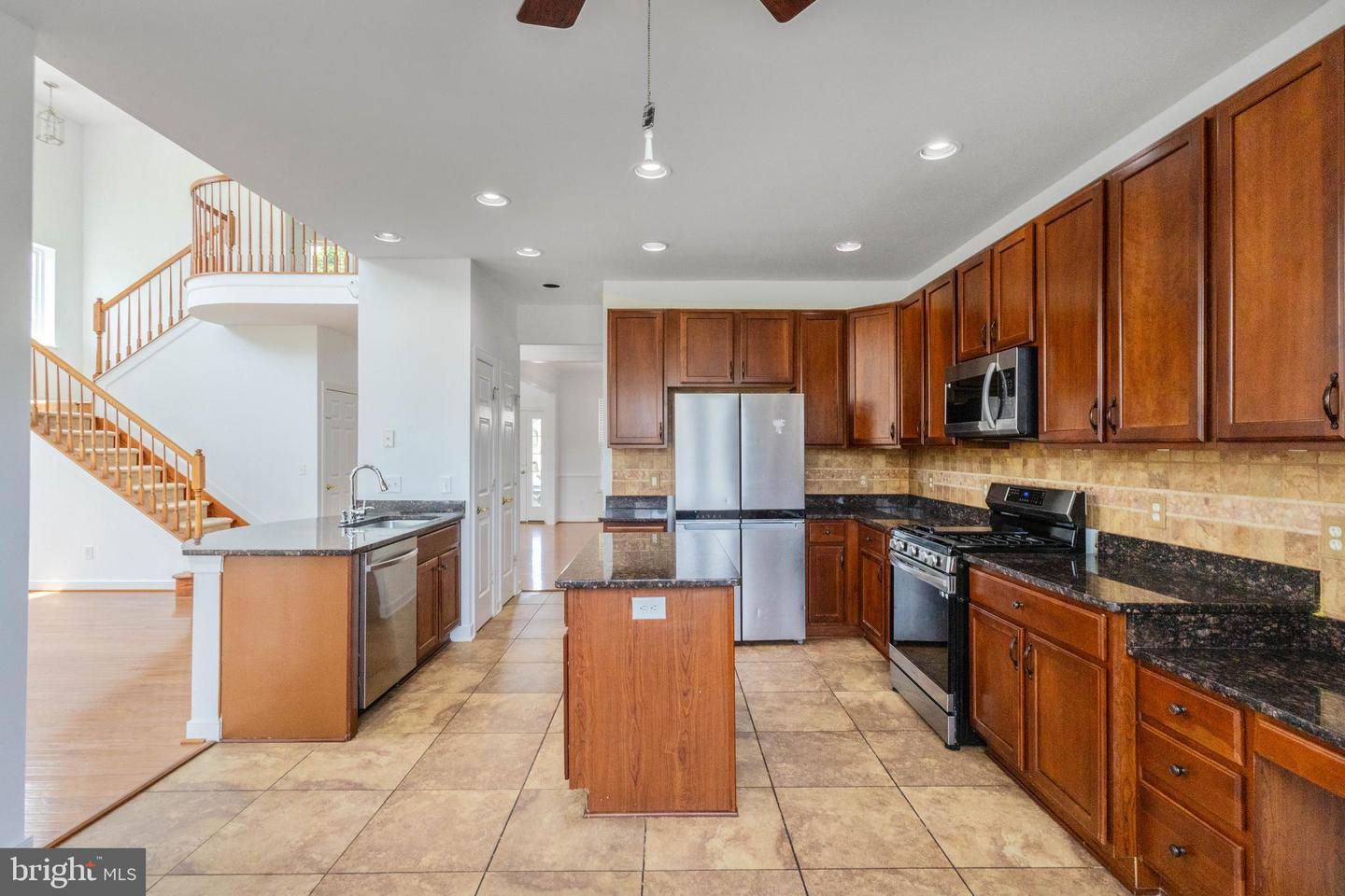 29435 Glenwood Dr Property Photo 15