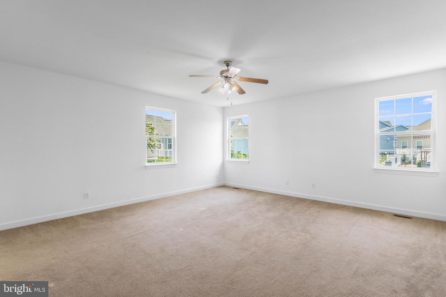 29435 Glenwood Dr Property Photo 19