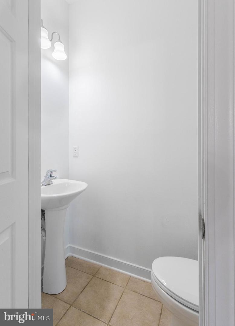 29435 Glenwood Dr Property Photo 23