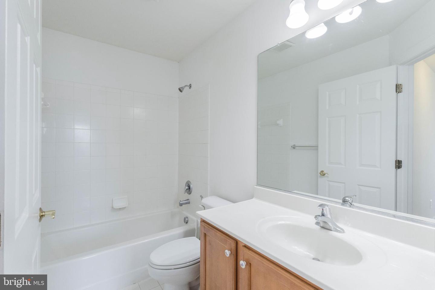 29435 Glenwood Dr Property Photo 34