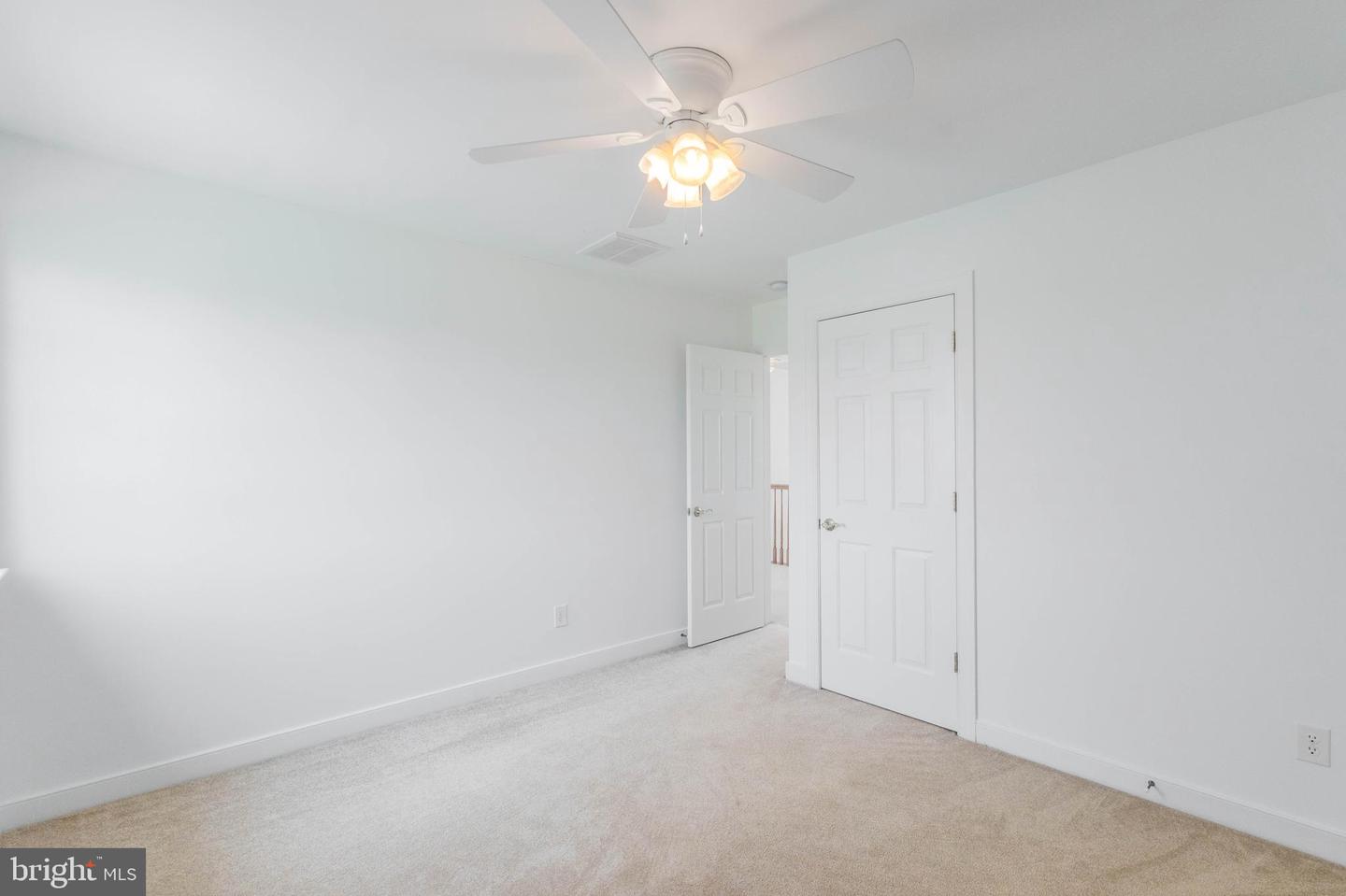 29435 Glenwood Dr Property Photo 36