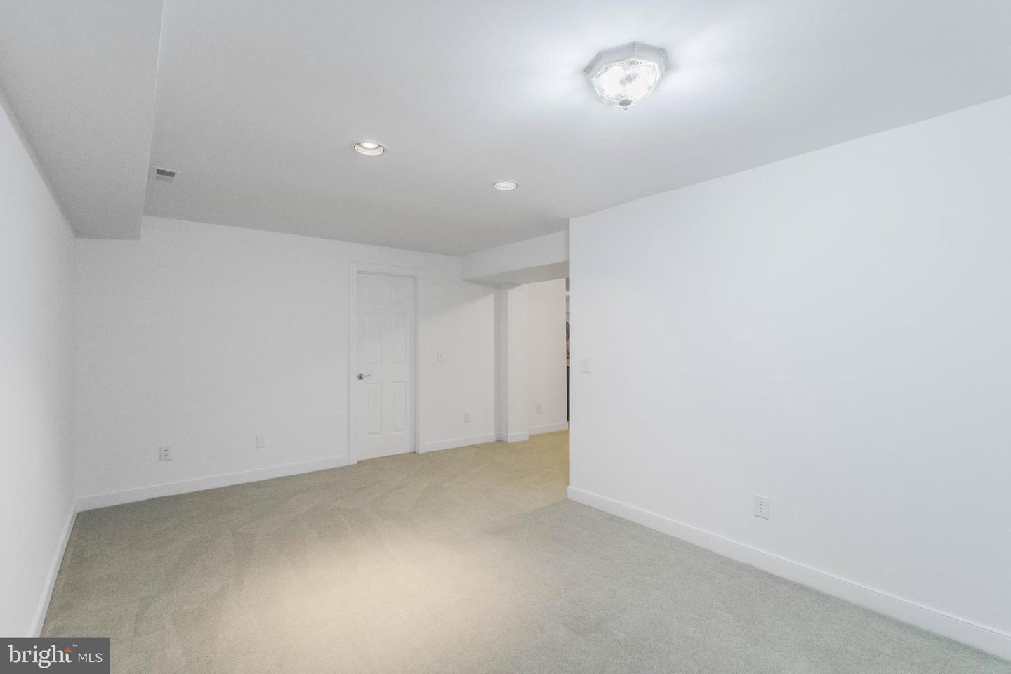 29435 Glenwood Dr Property Photo 39