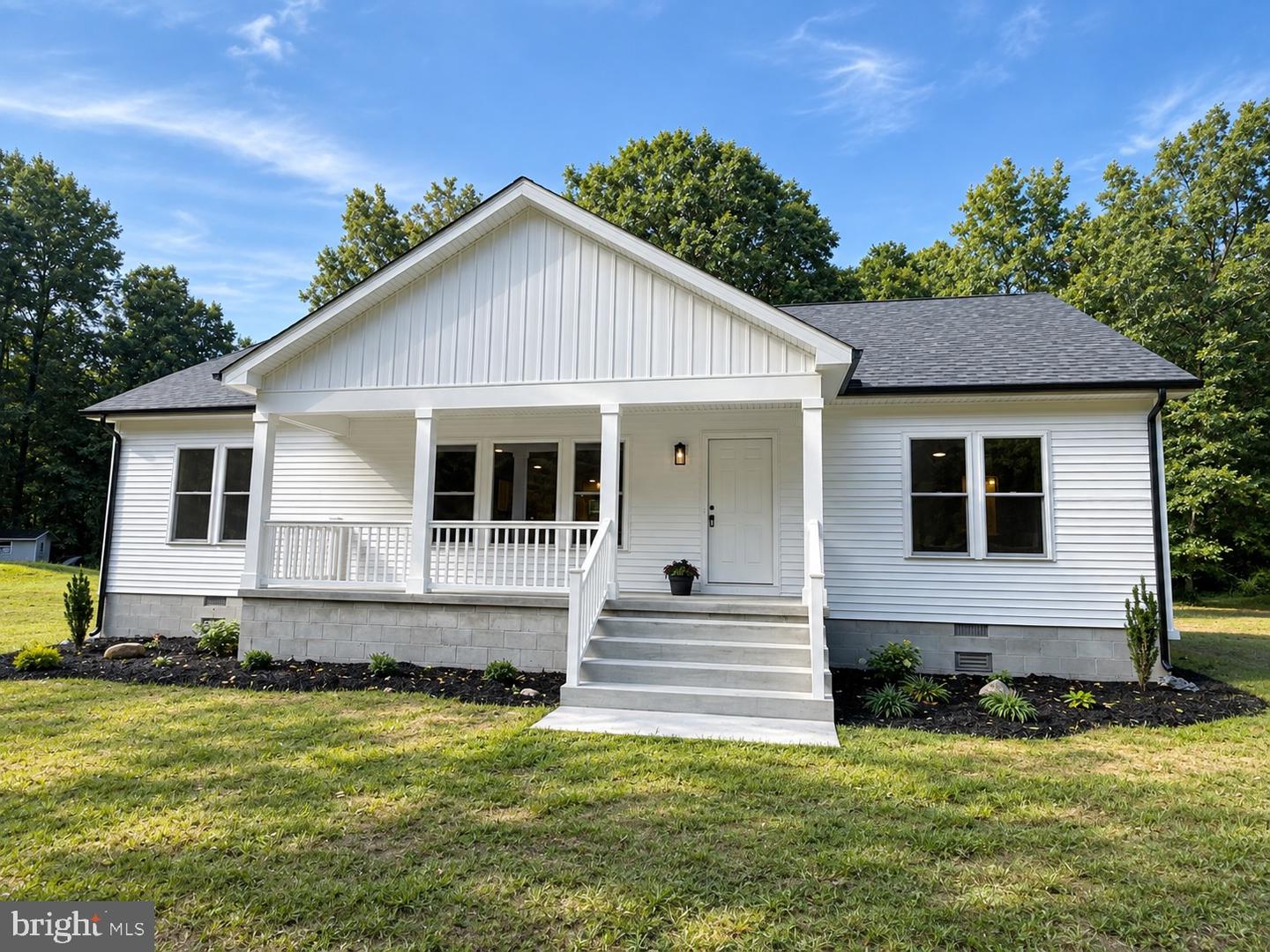 14236 Oakley Rd Property Photo 1
