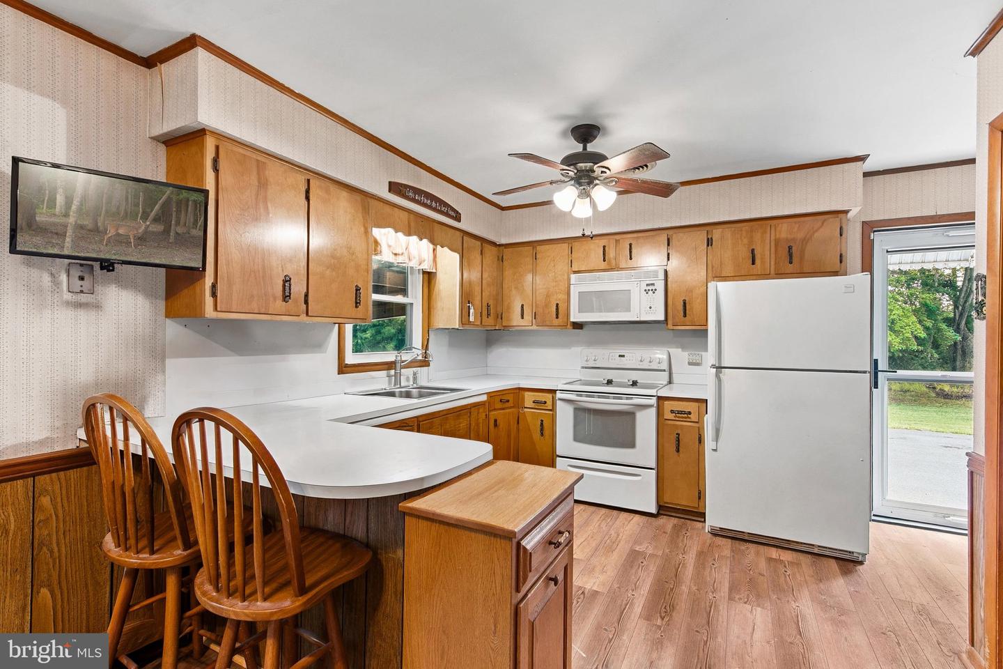 32271 Lynch Rd Property Photo 13