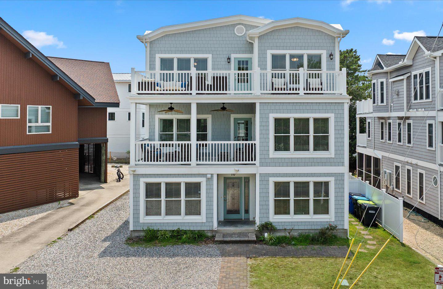 10 Chicago St Property Photo 1