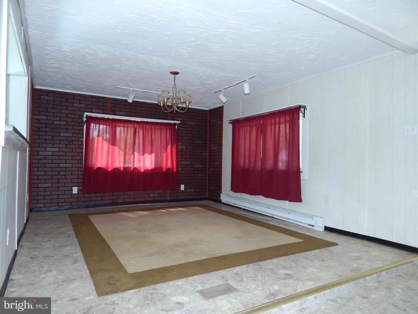 502 5th St Property Photo 16
