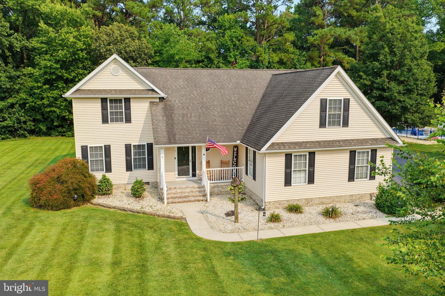 7 Kinsleys Ln Property Photo 1