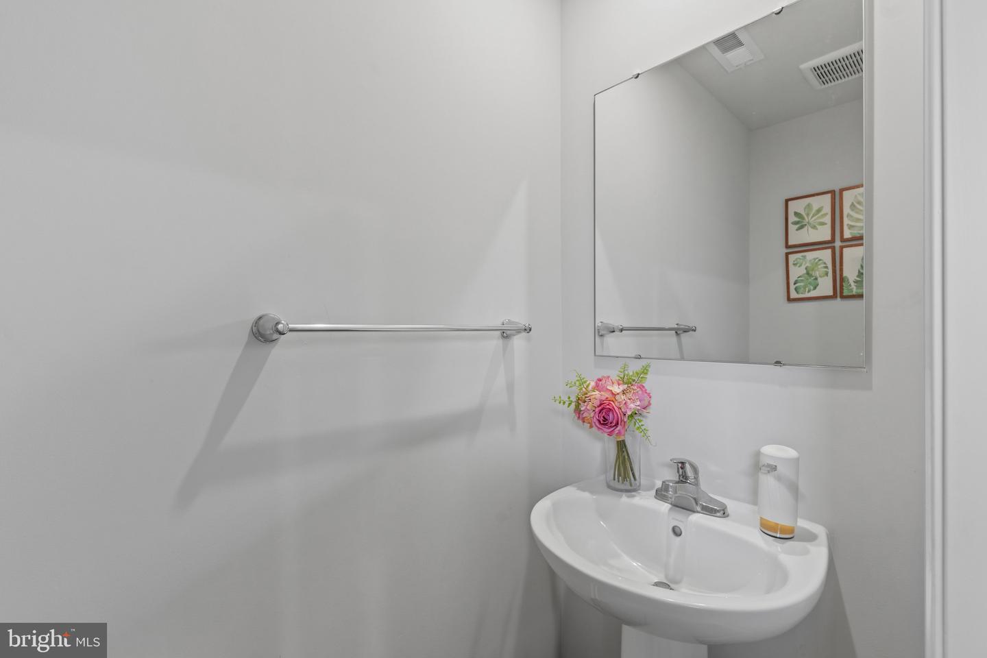 10527 Price Dr Property Photo 3