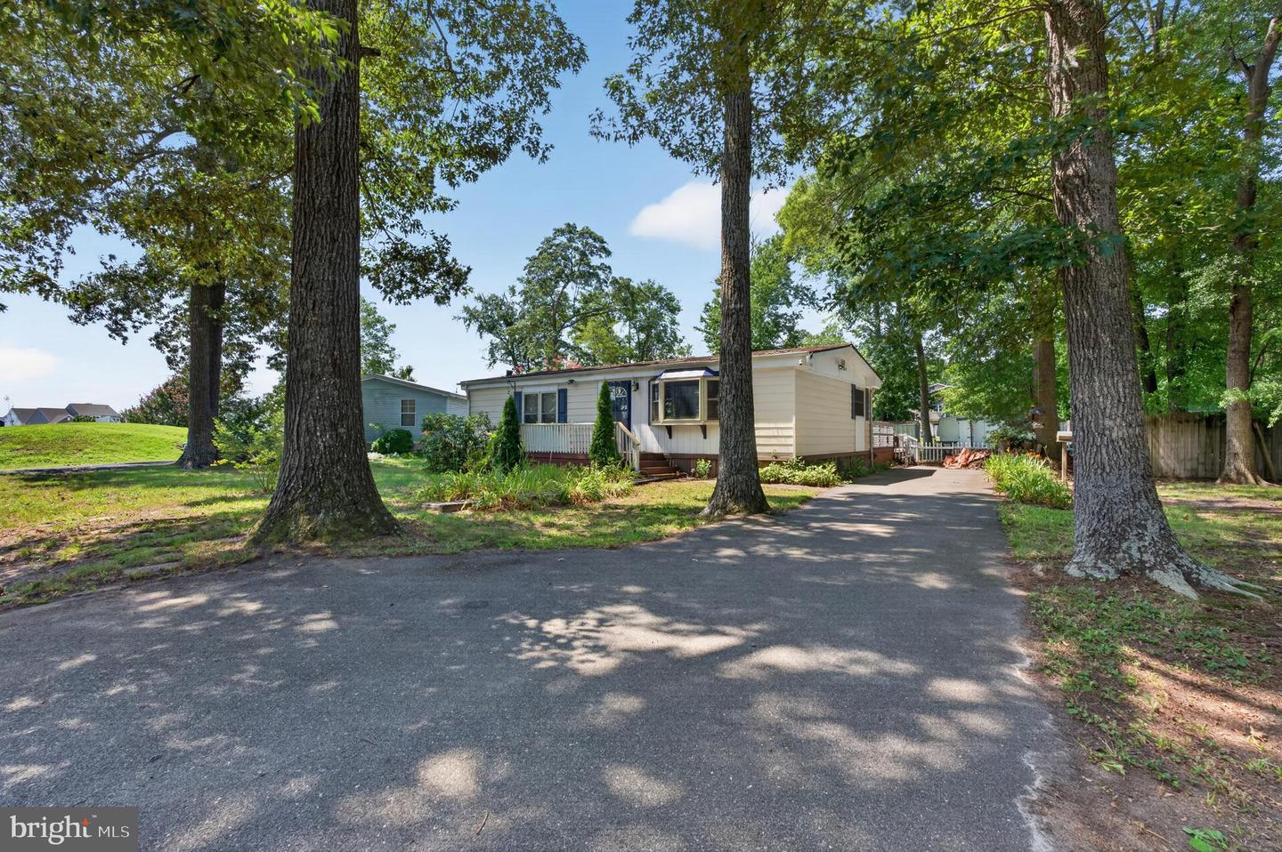 3 Patterson Dr Property Photo 3