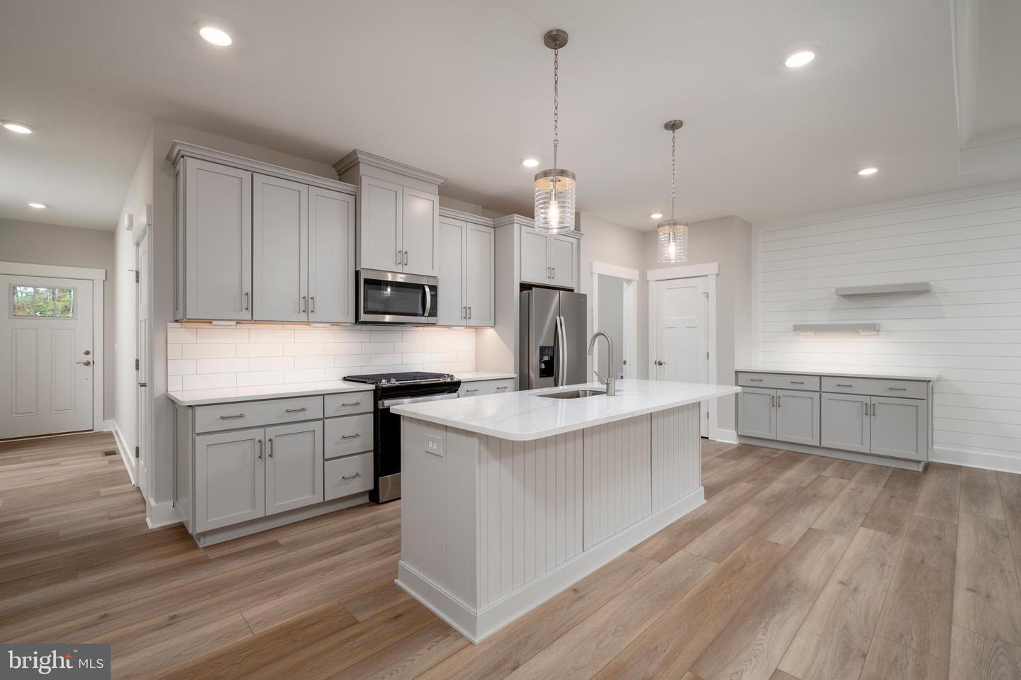 34866 Tenleys Trl Property Photo 3