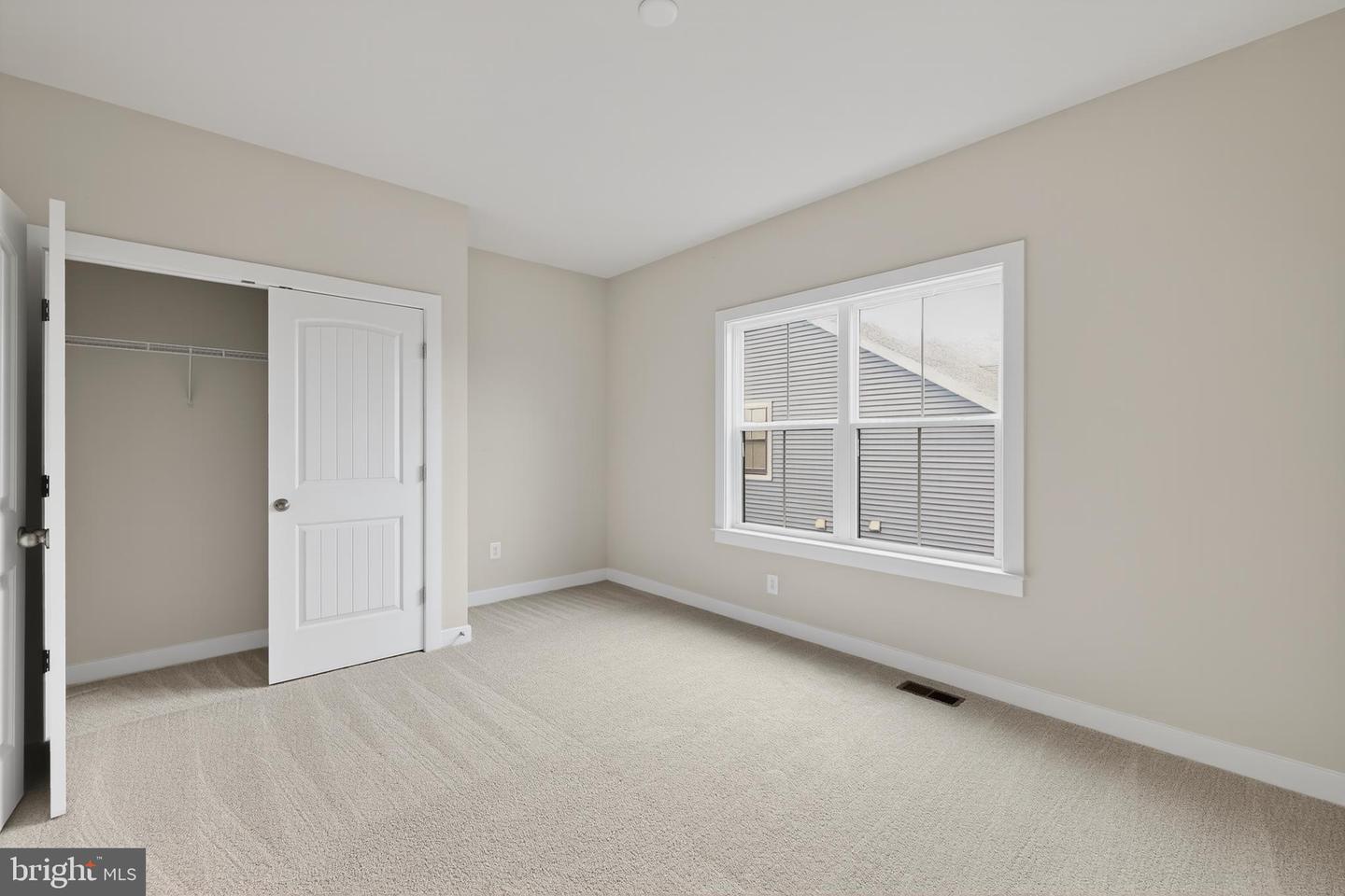 15507 Solomon Way Property Photo 24