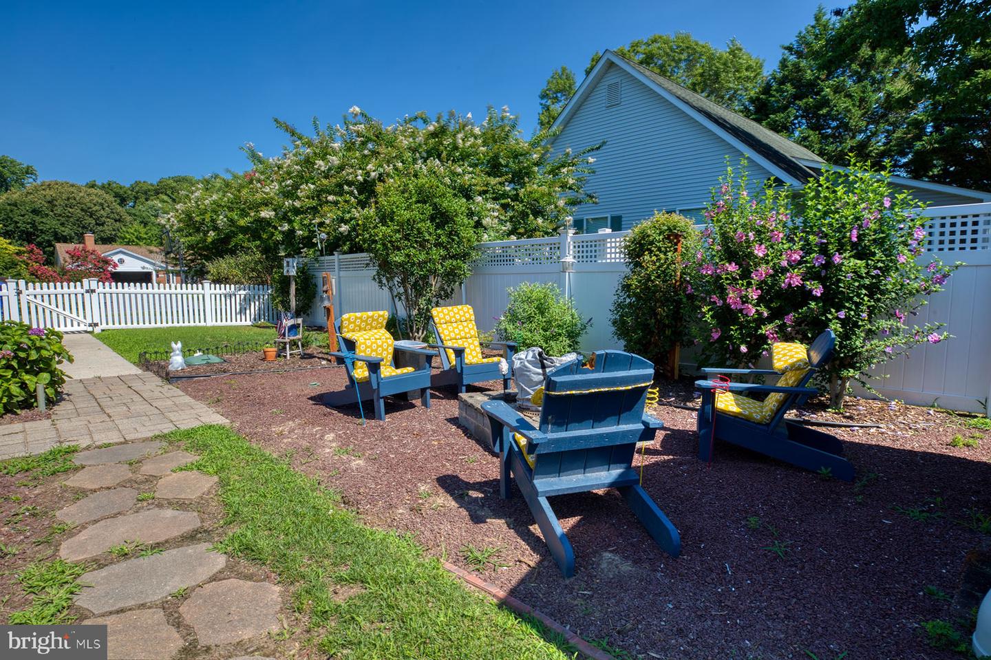 16853 Lancaster Rd Property Photo 24