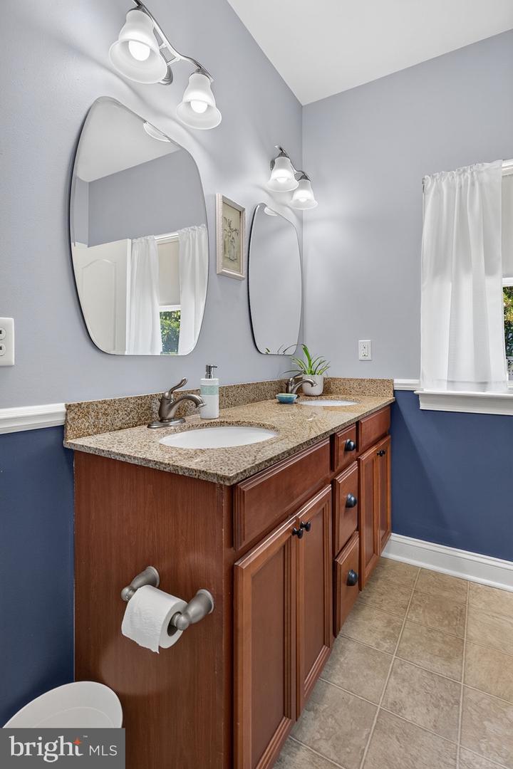 16853 Lancaster Rd Property Photo 40