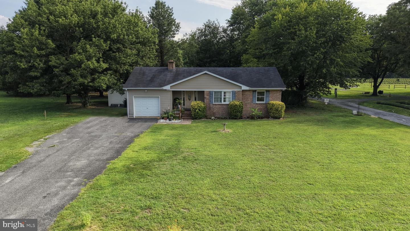 16384 Abbotts Pond Rd Property Photo 25
