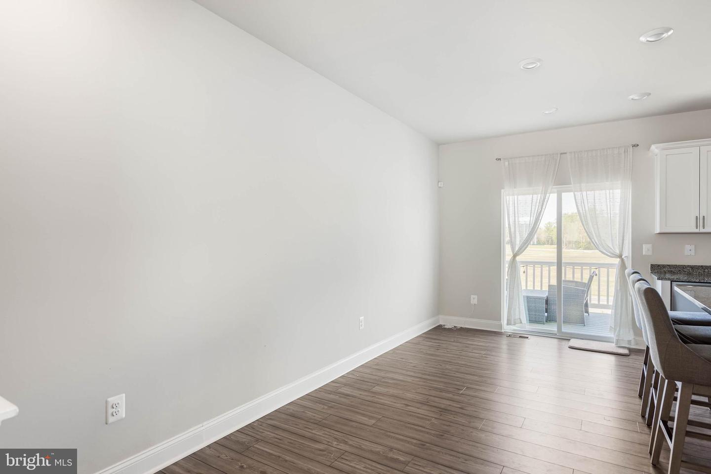35303 Wright Way Property Photo 12