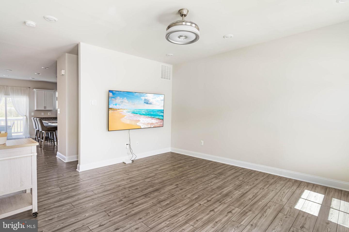 35303 Wright Way Property Photo 17