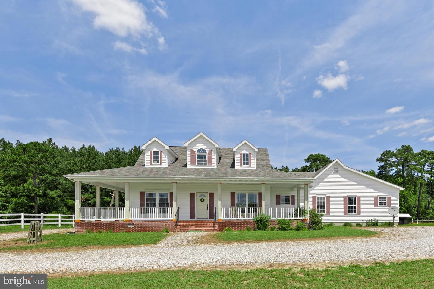 16765 Line Rd Property Photo 1