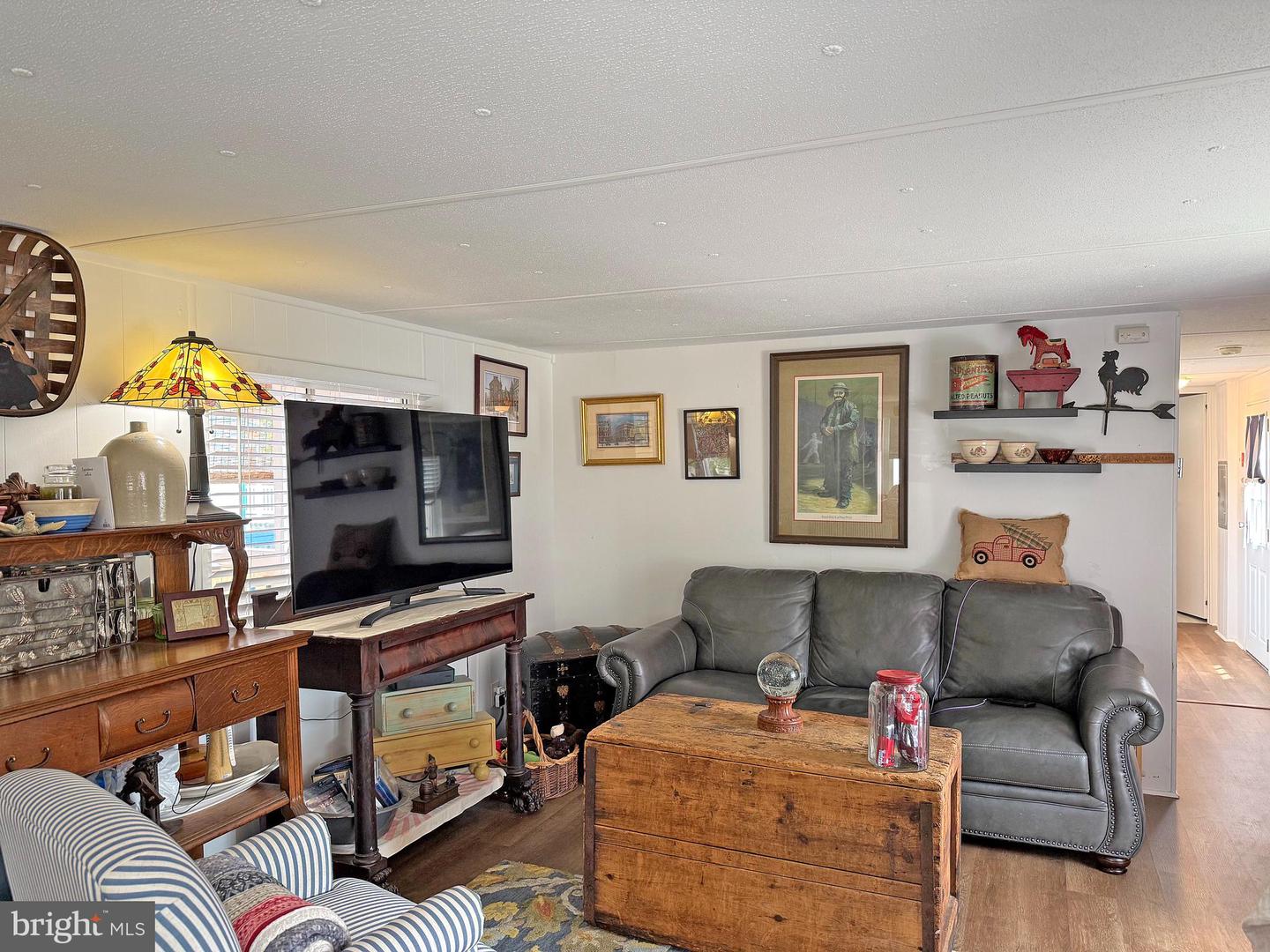 21697 D St #d-50 Property Photo 5