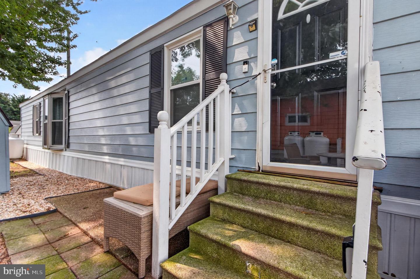 19897 Atlantic Ave #f9 Property Photo 10