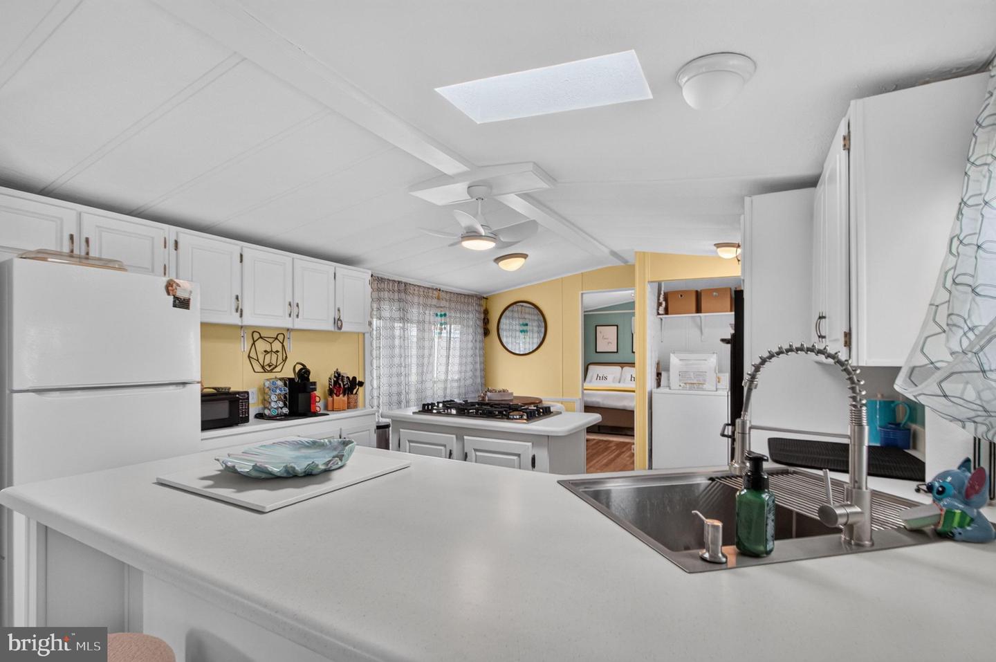 19897 Atlantic Ave #f9 Property Photo 17