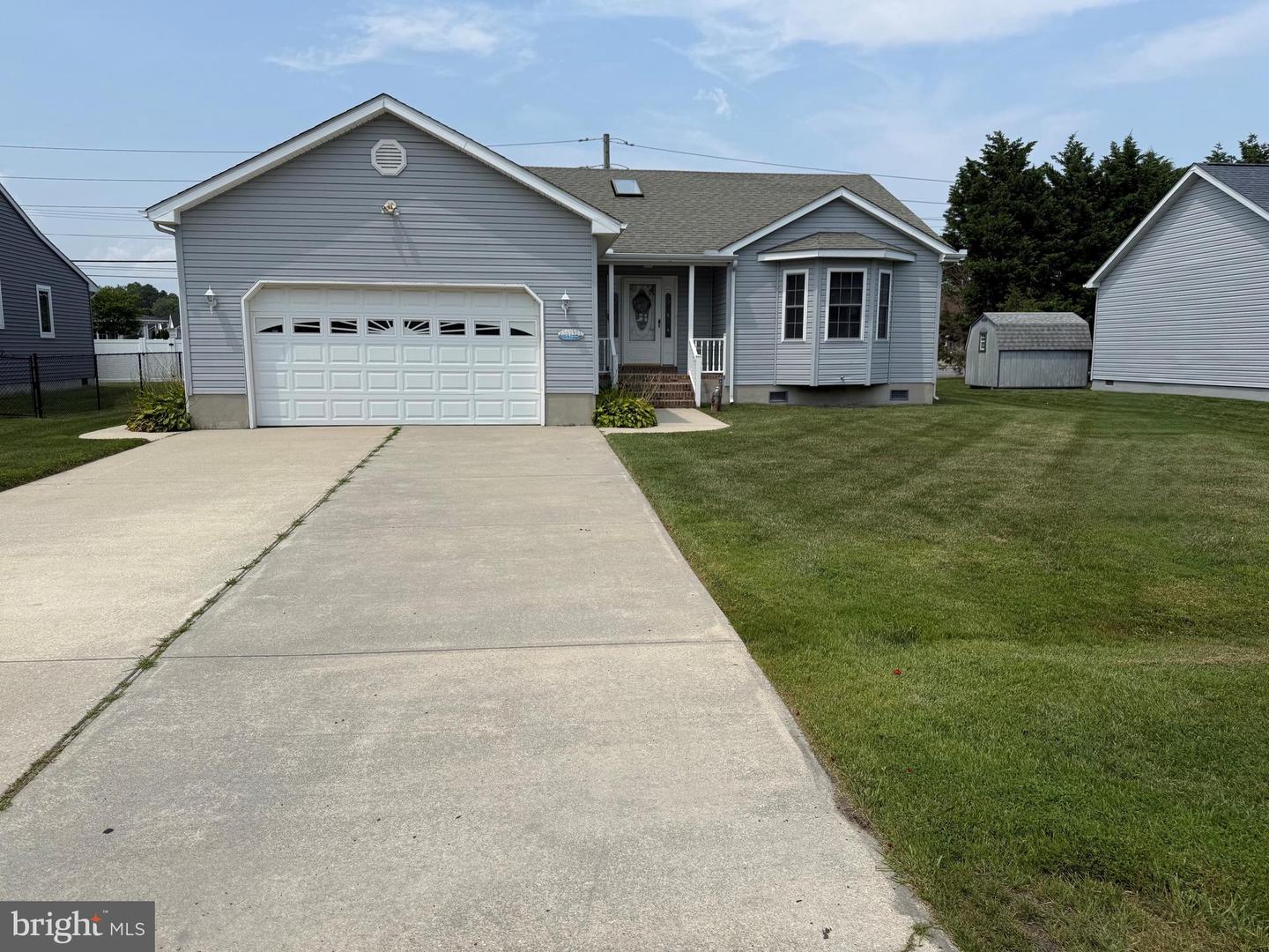 36731 BREAKWATER RUN Property Photo 1