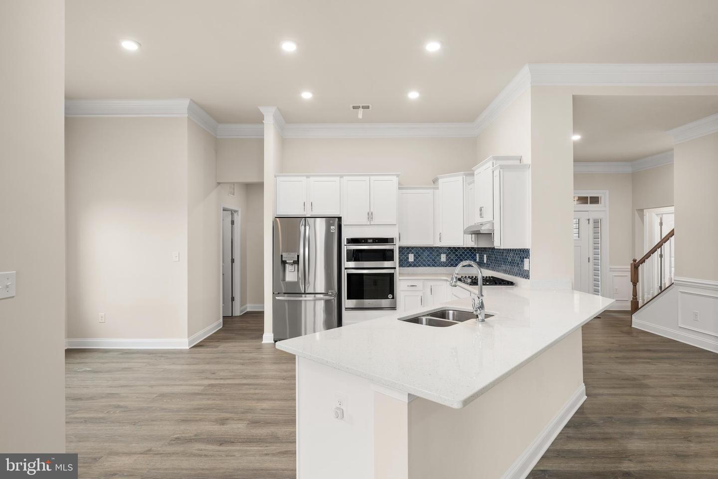 22430 E Cypress Way Property Photo 17
