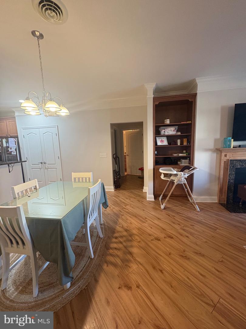 12001 Old Vine Blvd #305 Property Photo 13