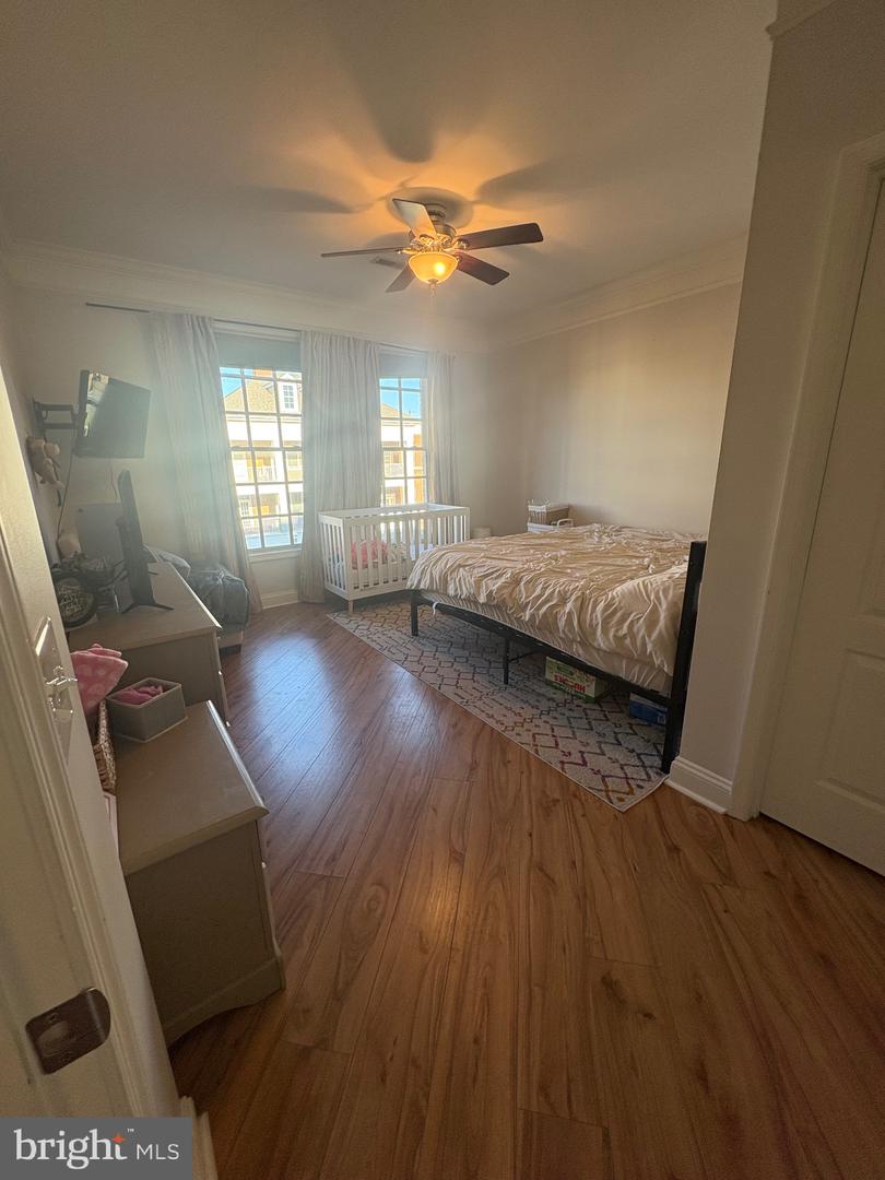 12001 Old Vine Blvd #305 Property Photo 14