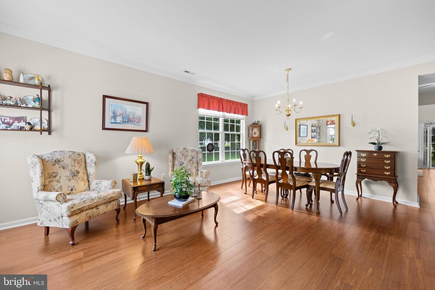 23085 Pine Run Property Photo 5