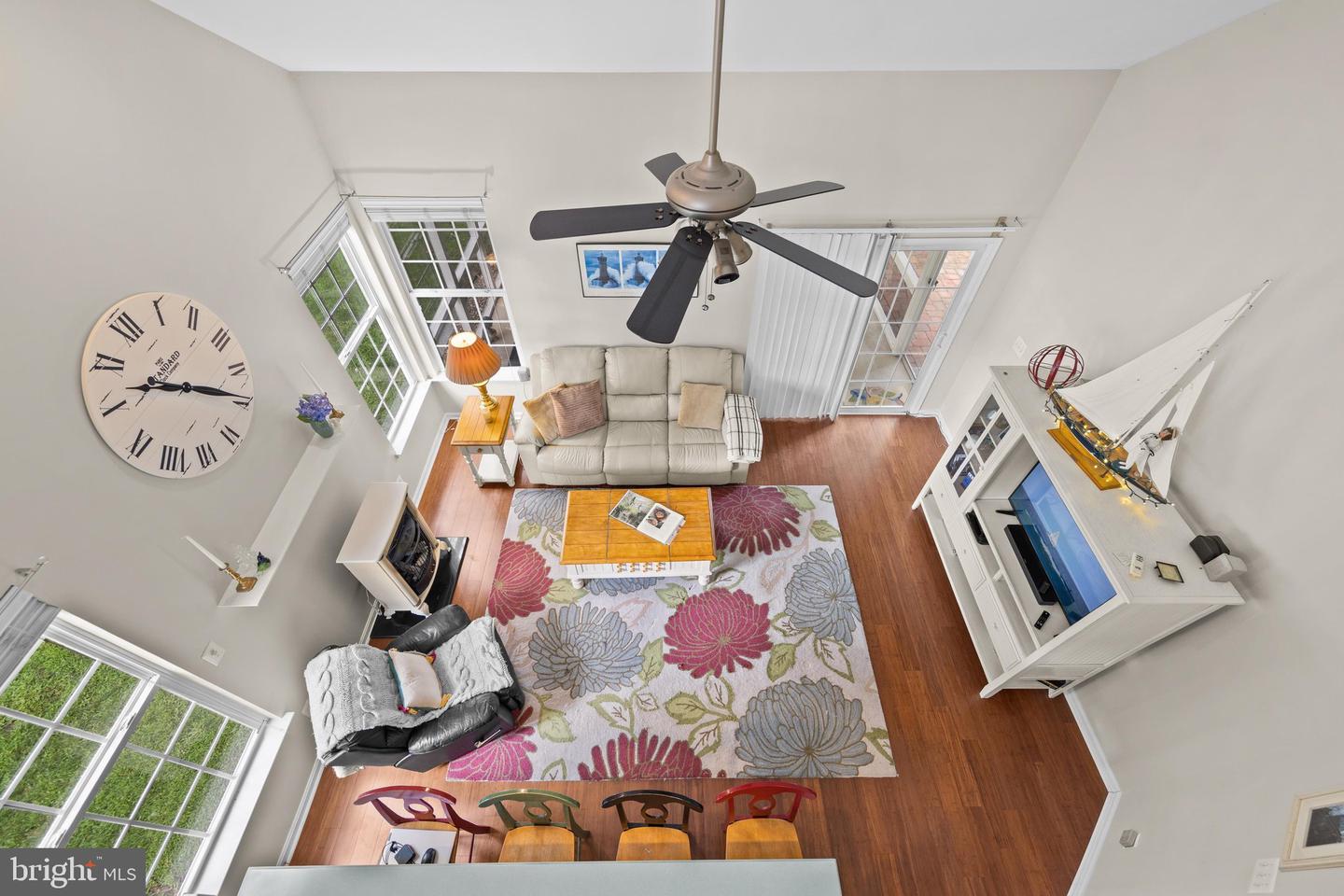 23085 Pine Run Property Photo 13