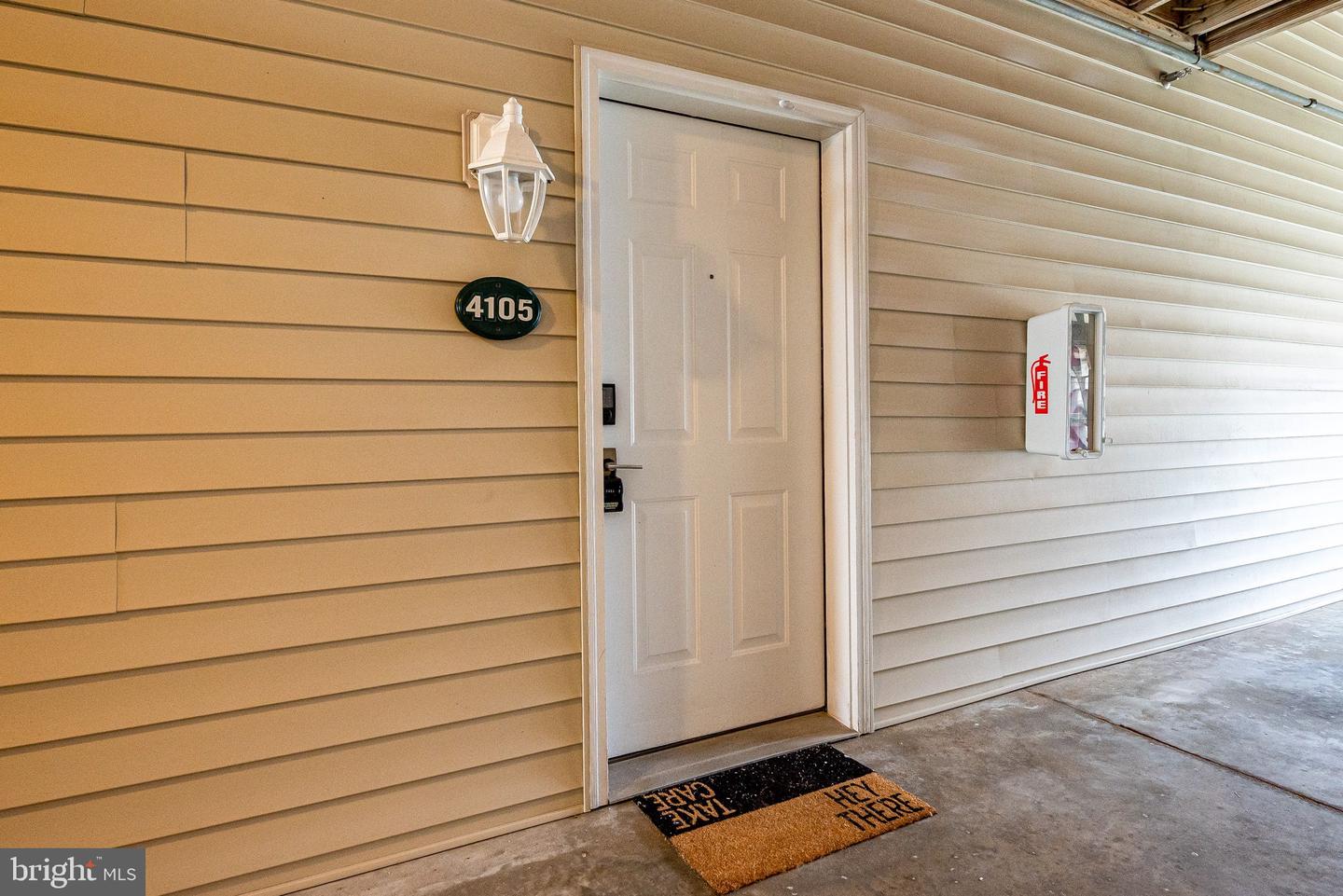 4100 Sandpiper Dr #4105 Property Photo 6