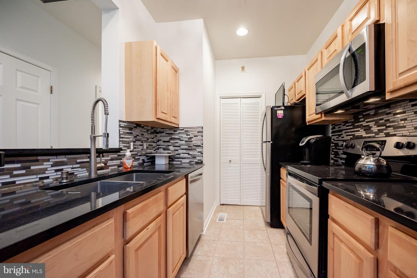 4100 Sandpiper Dr #4105 Property Photo 22