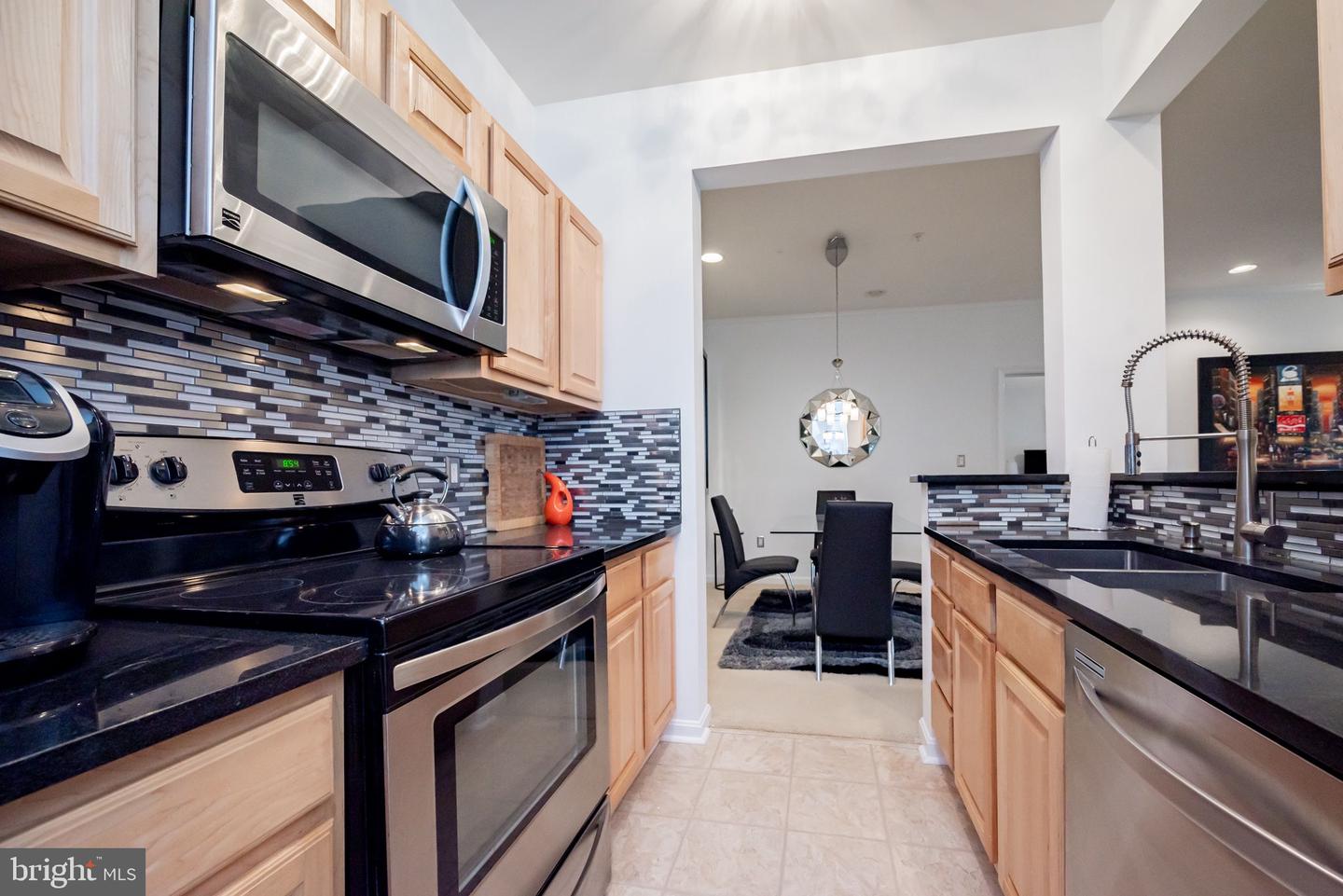 4100 Sandpiper Dr #4105 Property Photo 23