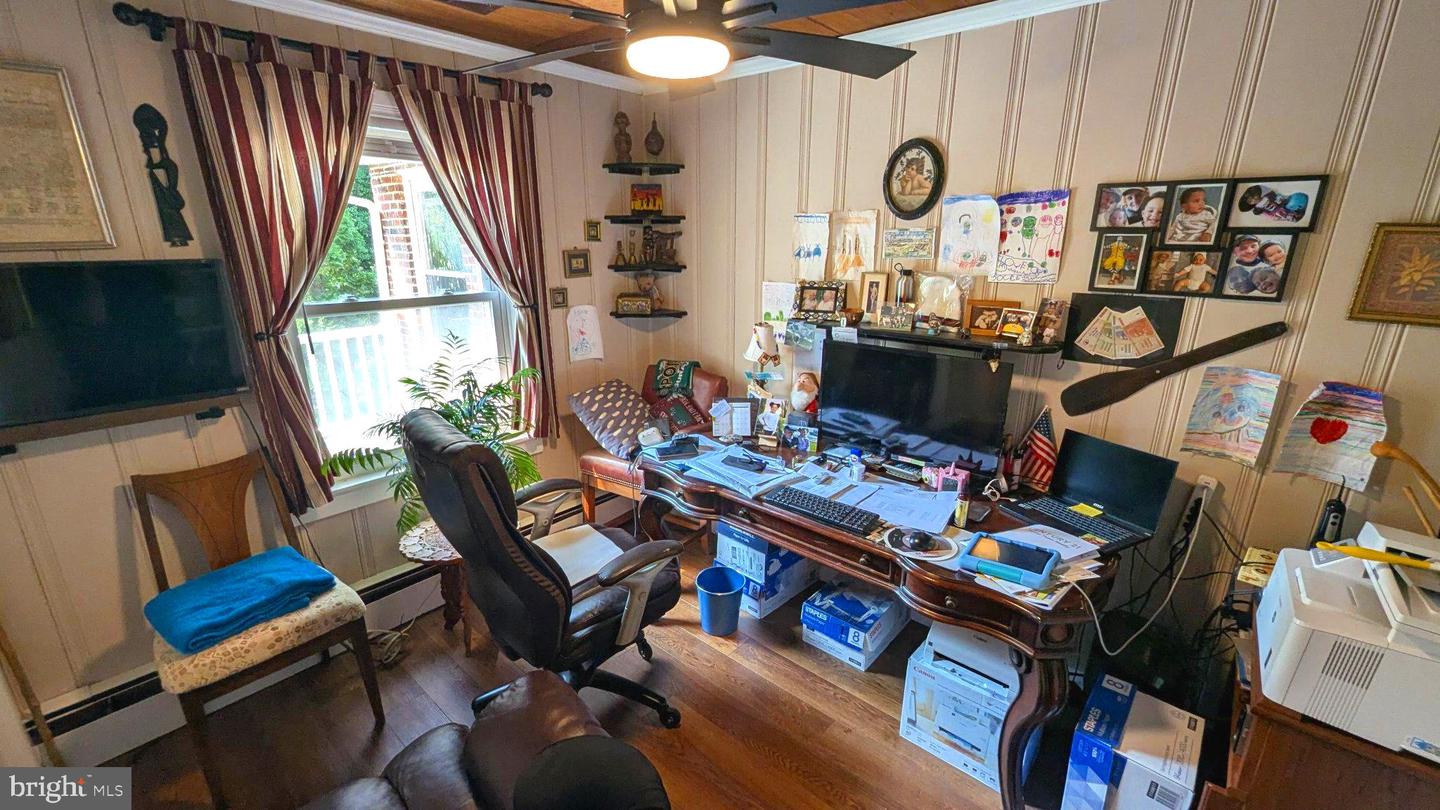 9630 Cedar Ln Property Photo 18