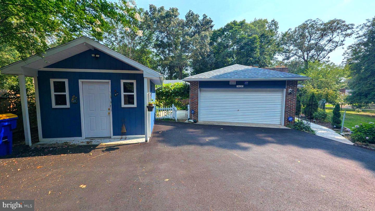 9630 Cedar Ln Property Photo 45