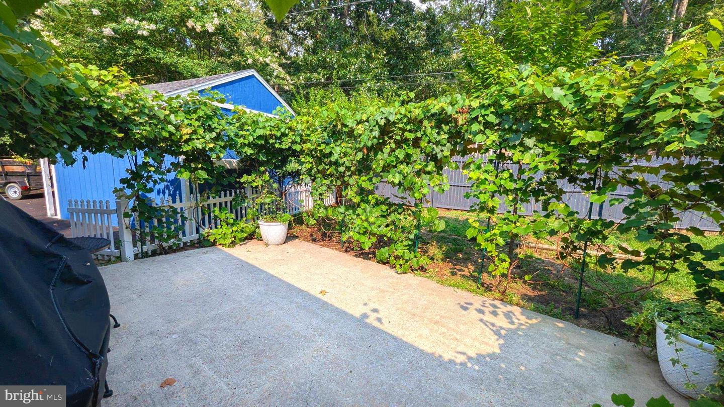 9630 Cedar Ln Property Photo 48