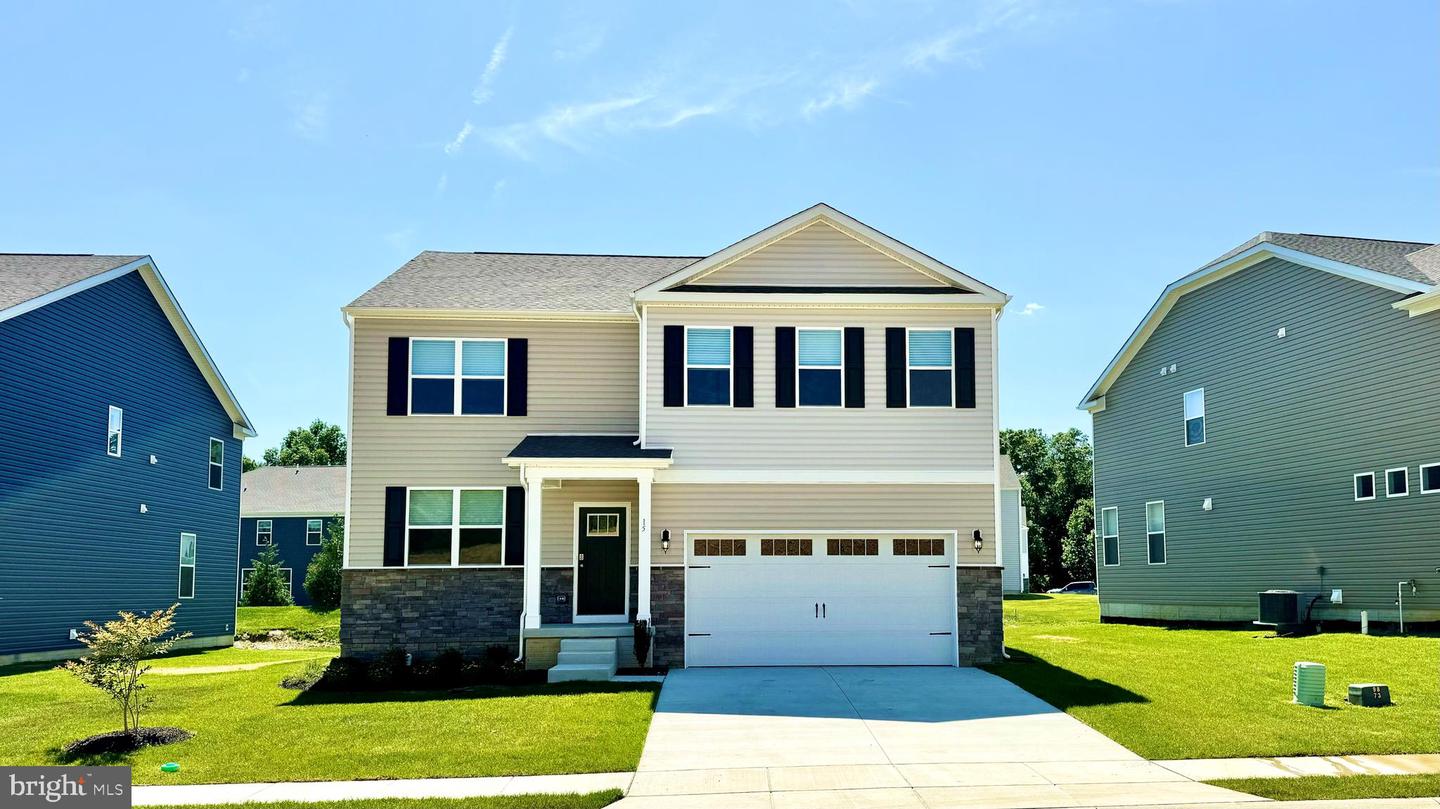 21352 Cottage Ct Property Photo 1