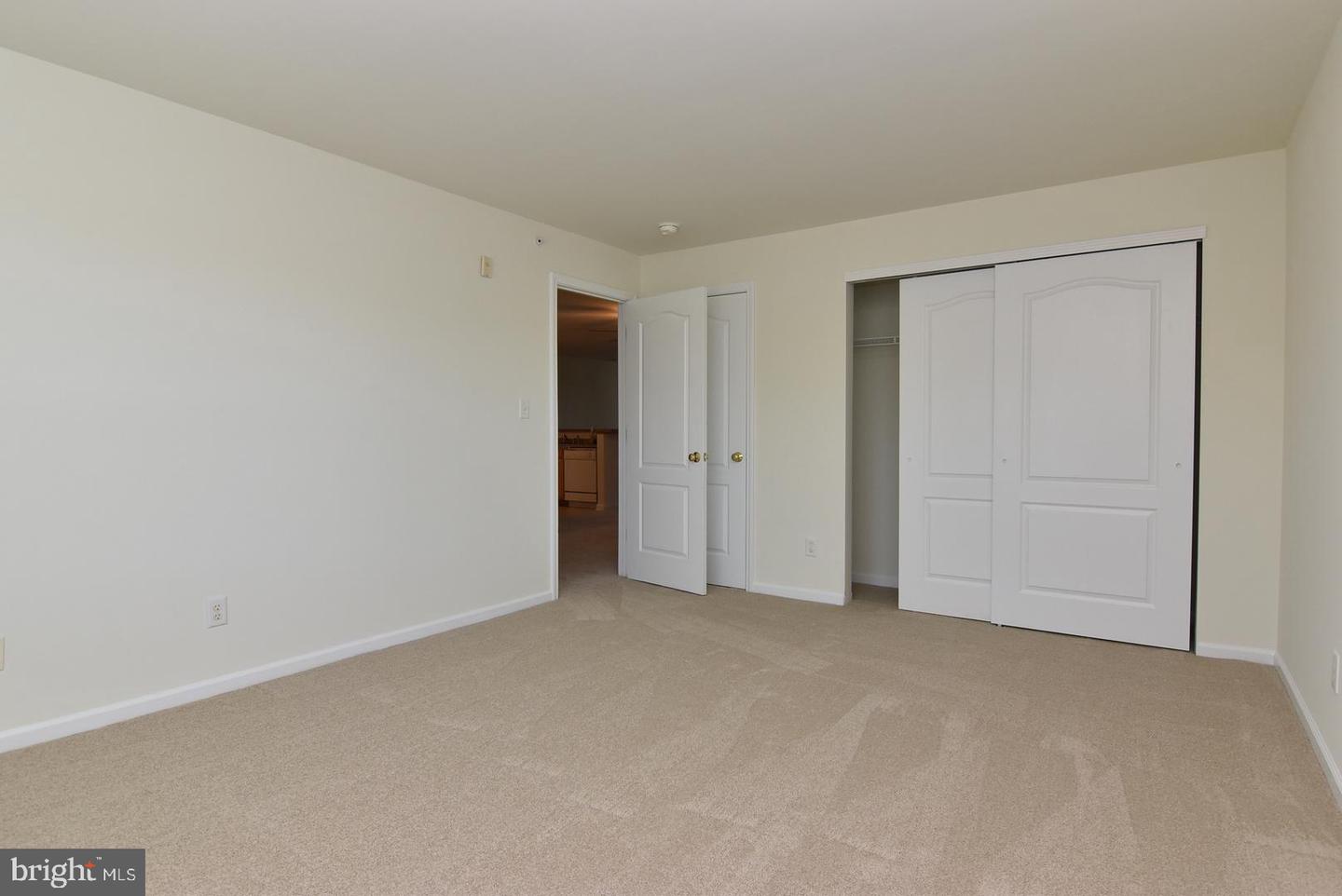 1306 Caitlins Way Property Photo 13