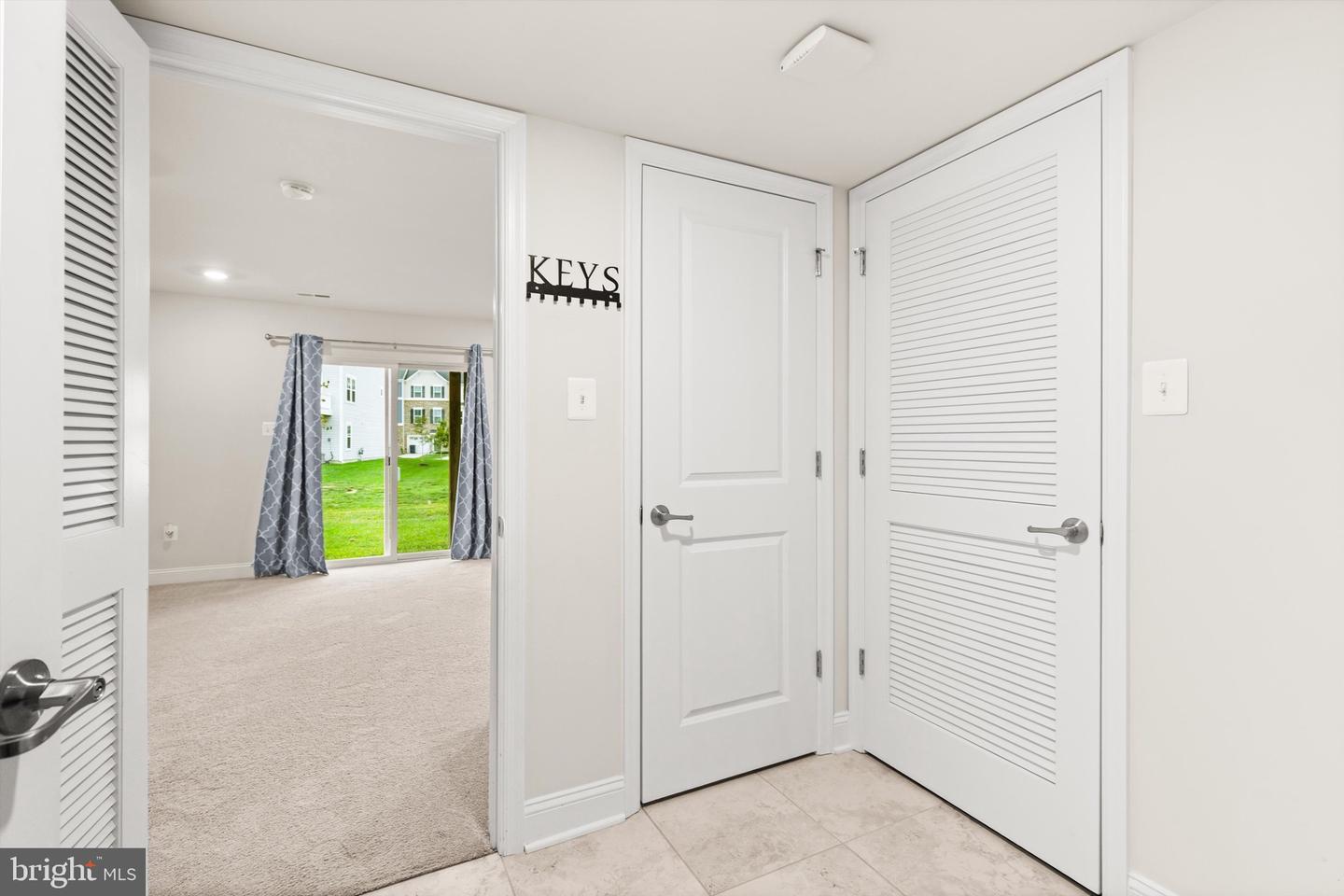 35095 Wright Way Property Photo 4