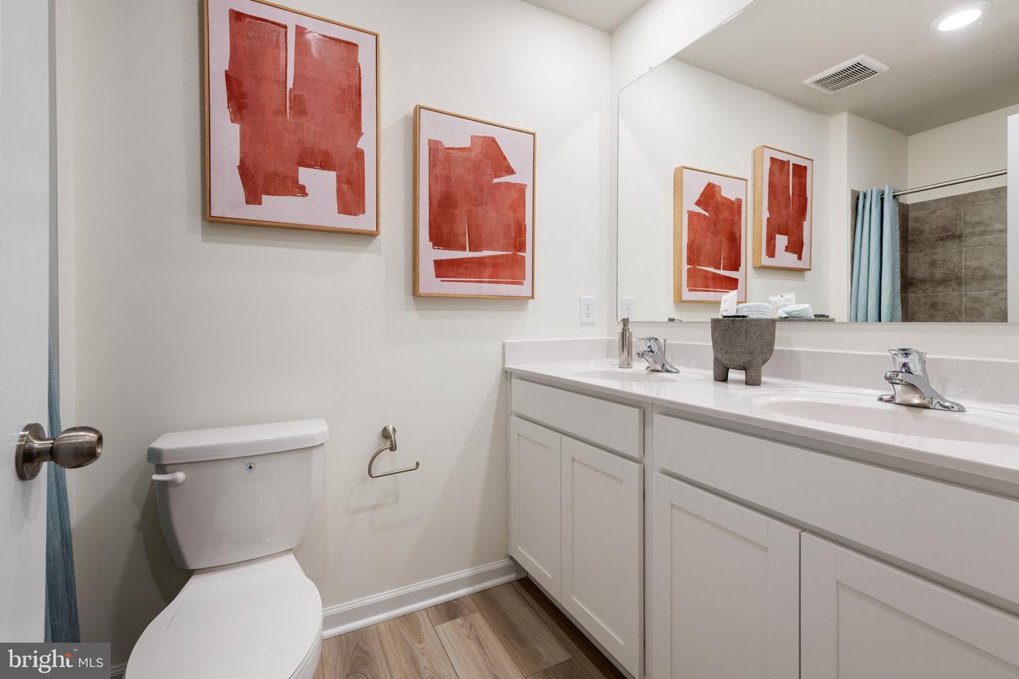 29665 Highbridge Way Property Photo 17
