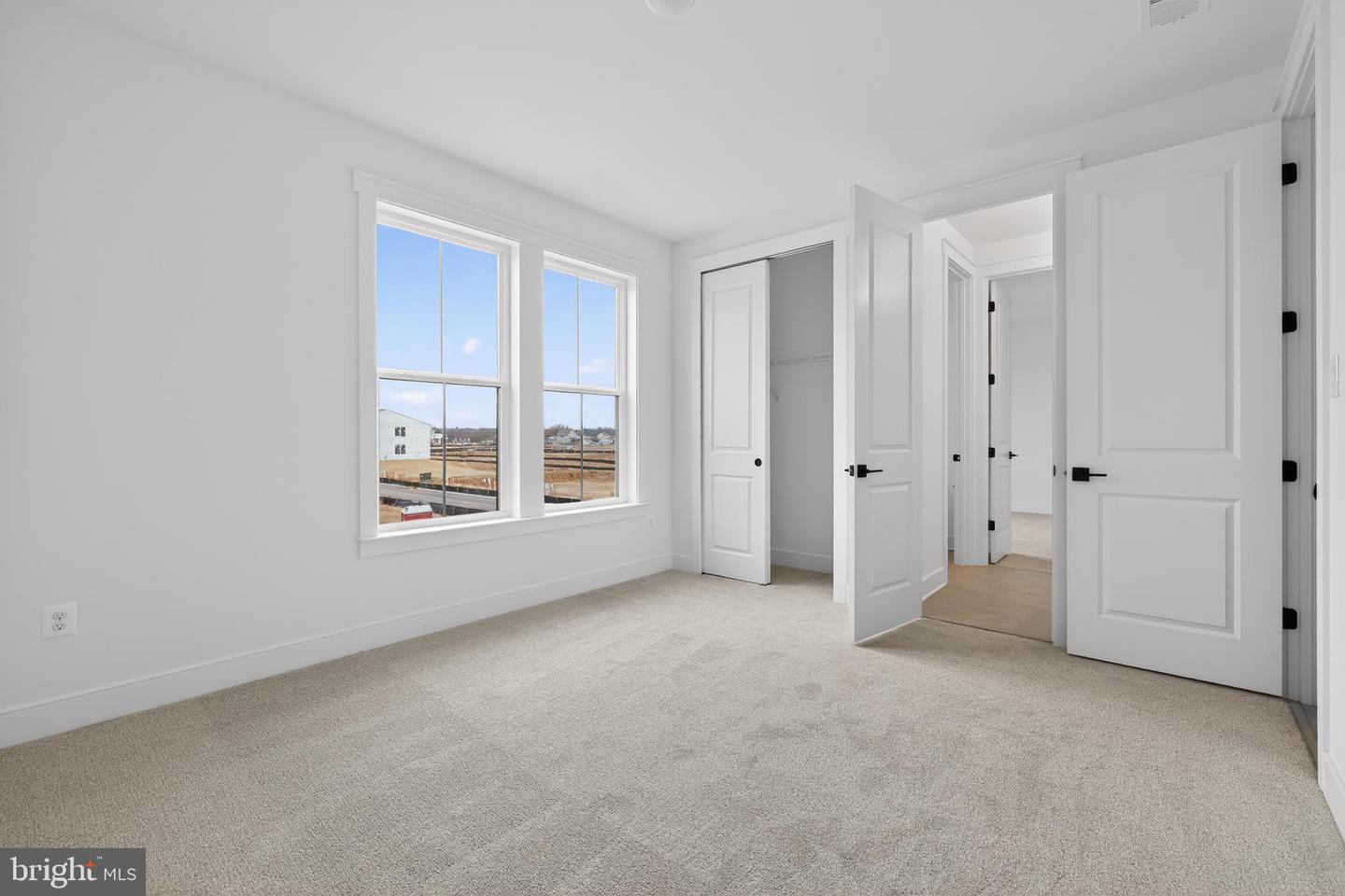 11733 Shrewsbury Ter Property Photo 32