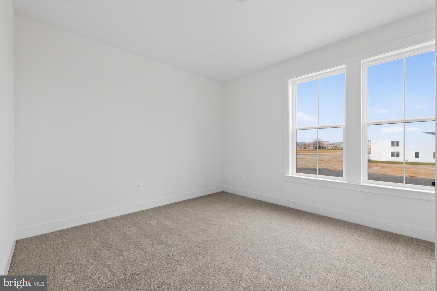 11733 Shrewsbury Ter Property Photo 33
