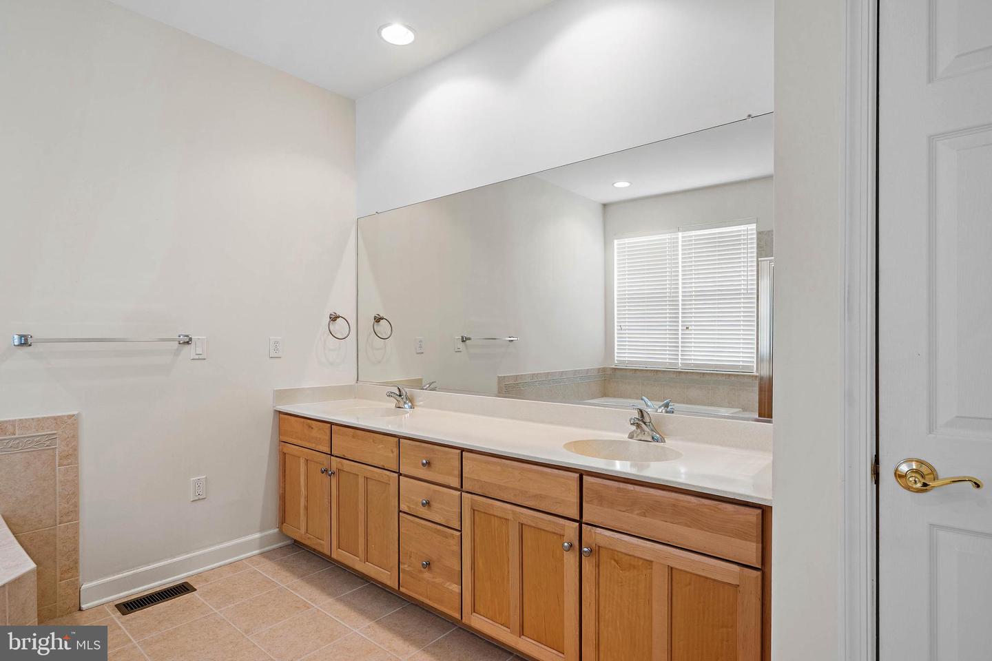 37015 Owl Dr Property Photo 13
