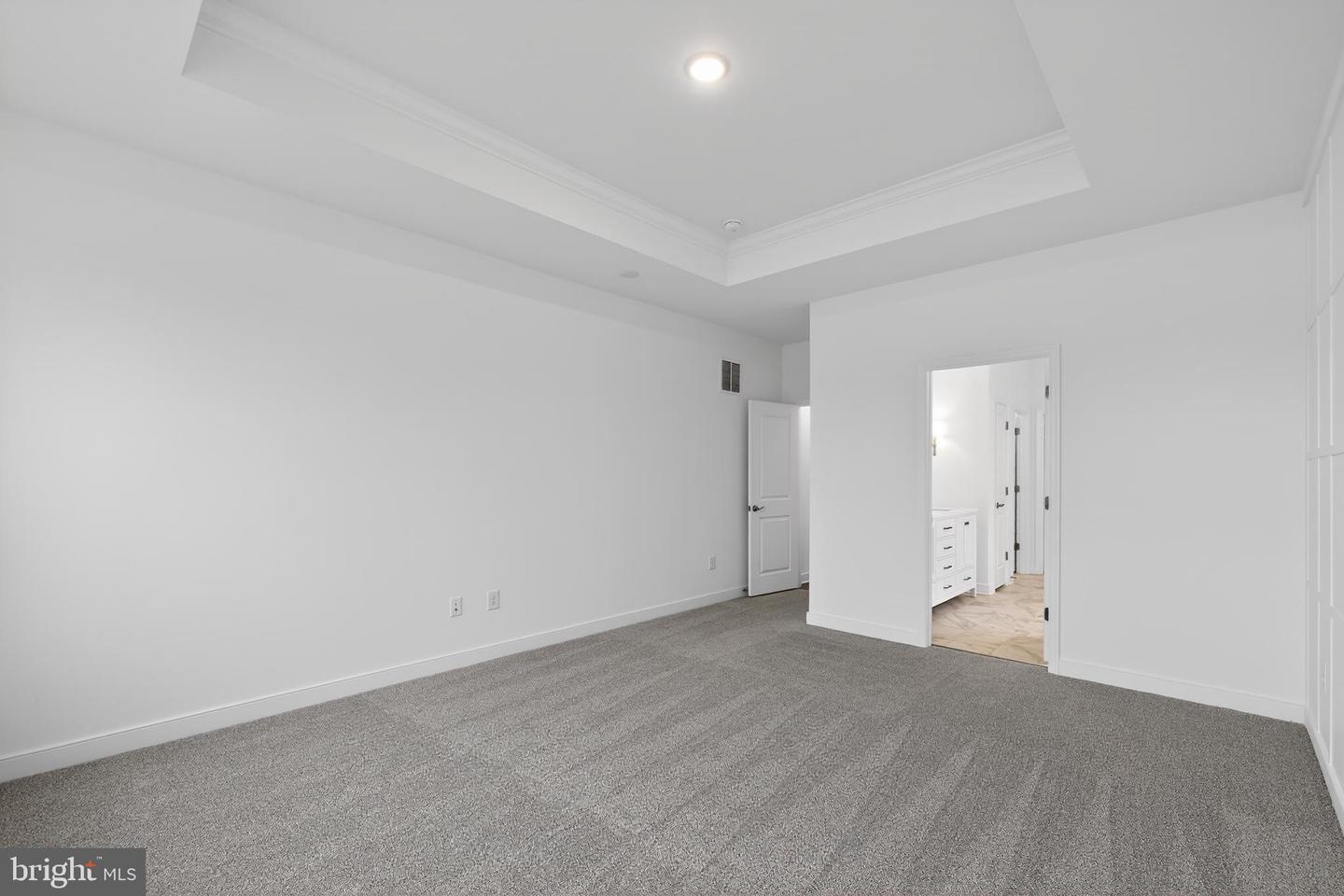 19176 Silver Beech Dr Property Photo 17