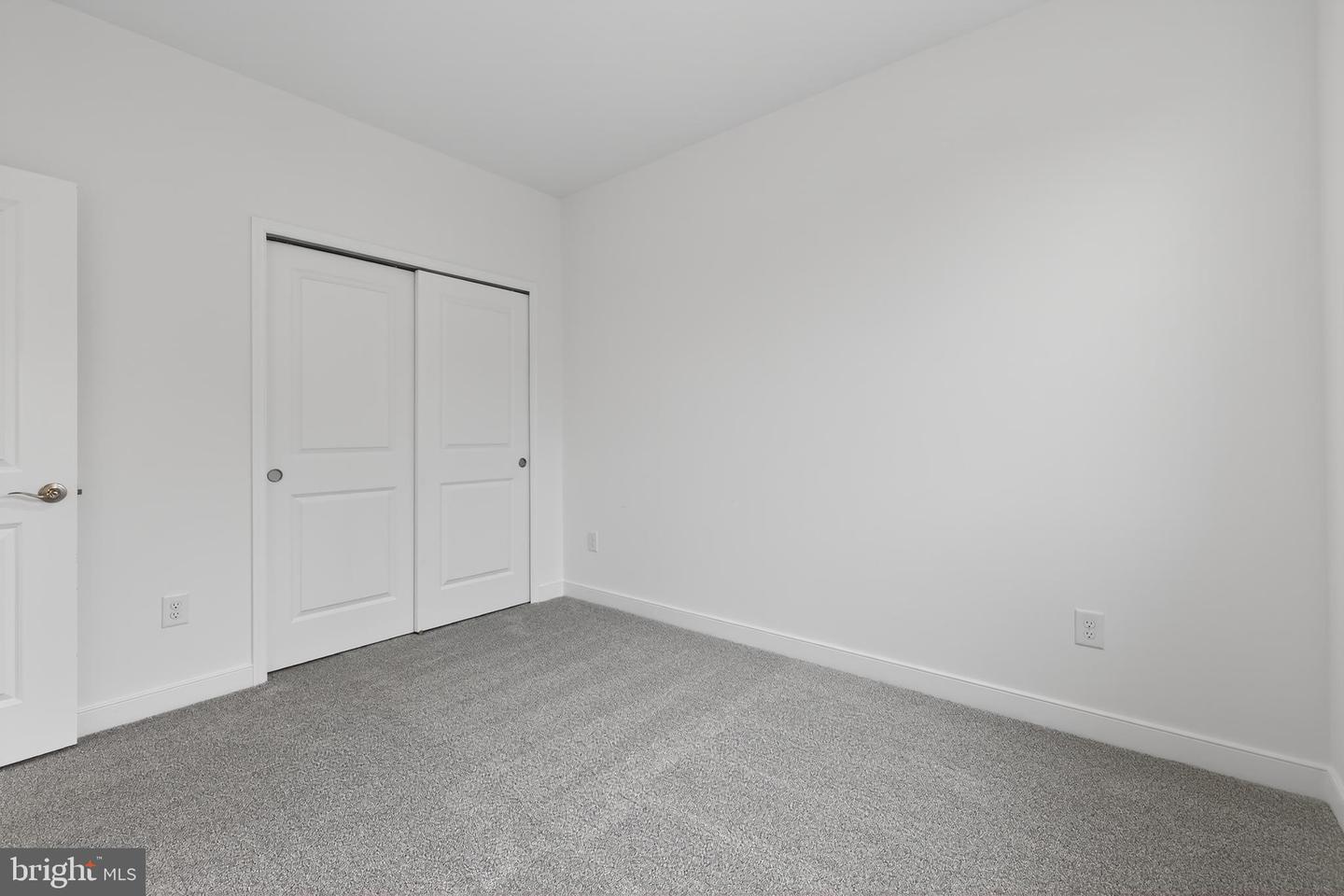 19176 Silver Beech Dr Property Photo 28