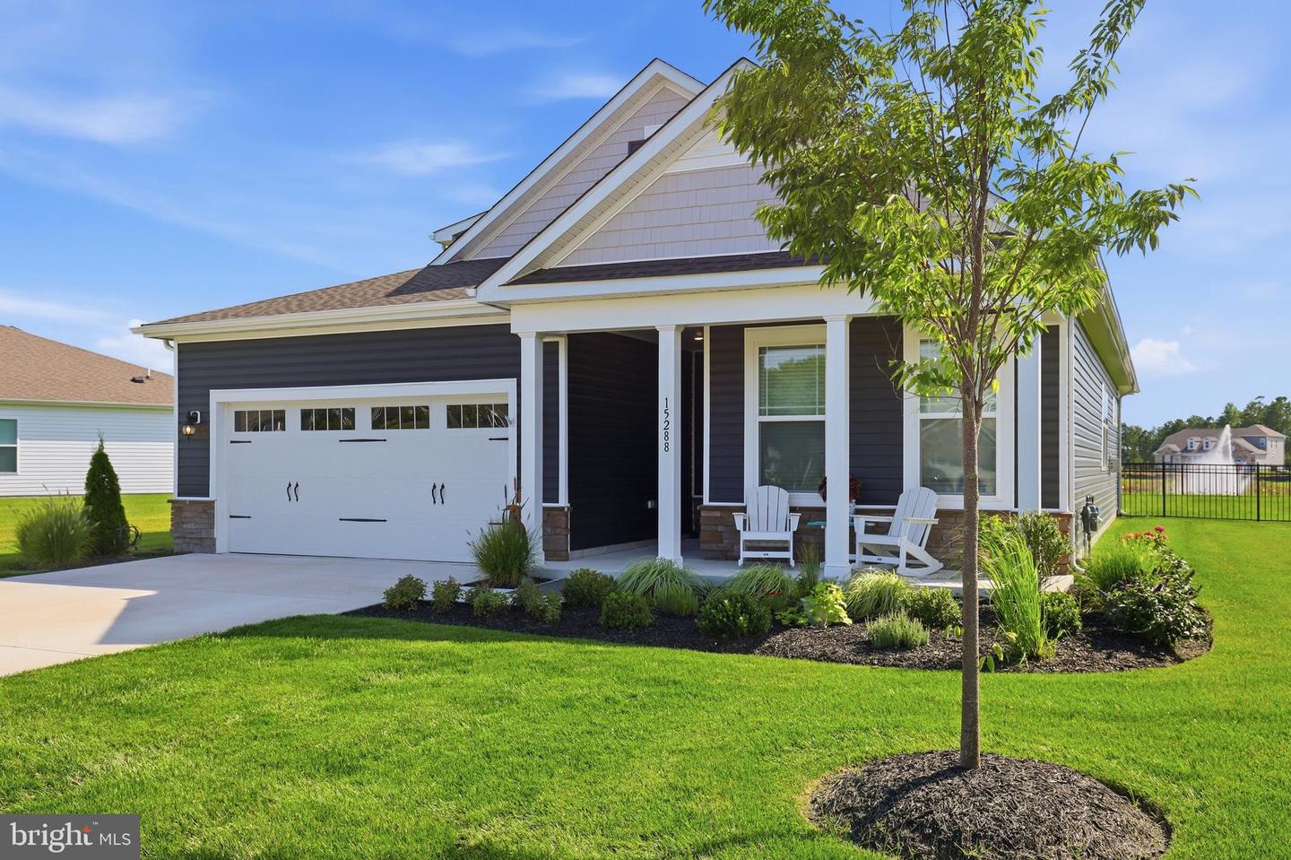 15288 Crape Myrtle Rd Property Photo 3