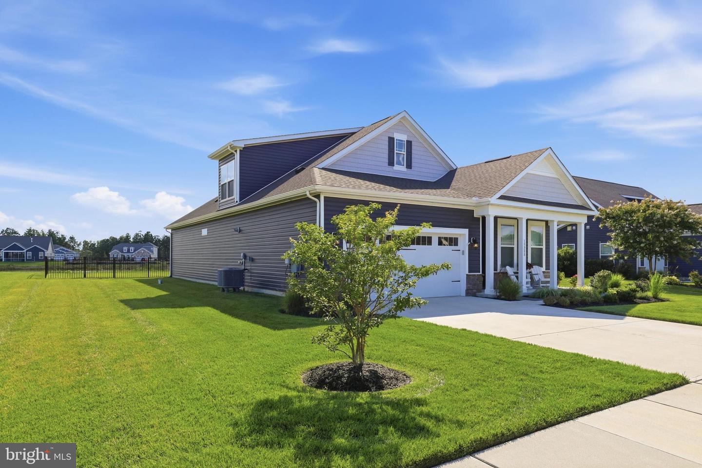 15288 Crape Myrtle Rd Property Photo 4
